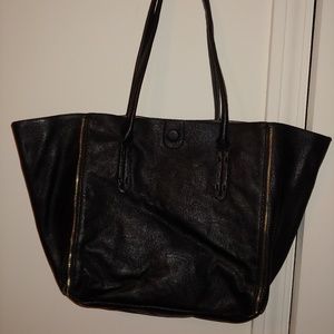 Olivia + Joy tote!!